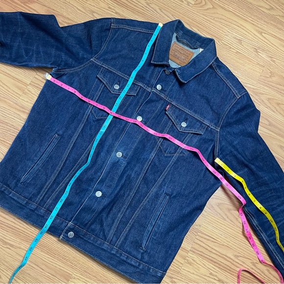 Levi's Dark Blue Denim Jacket - Picture 5 of 11